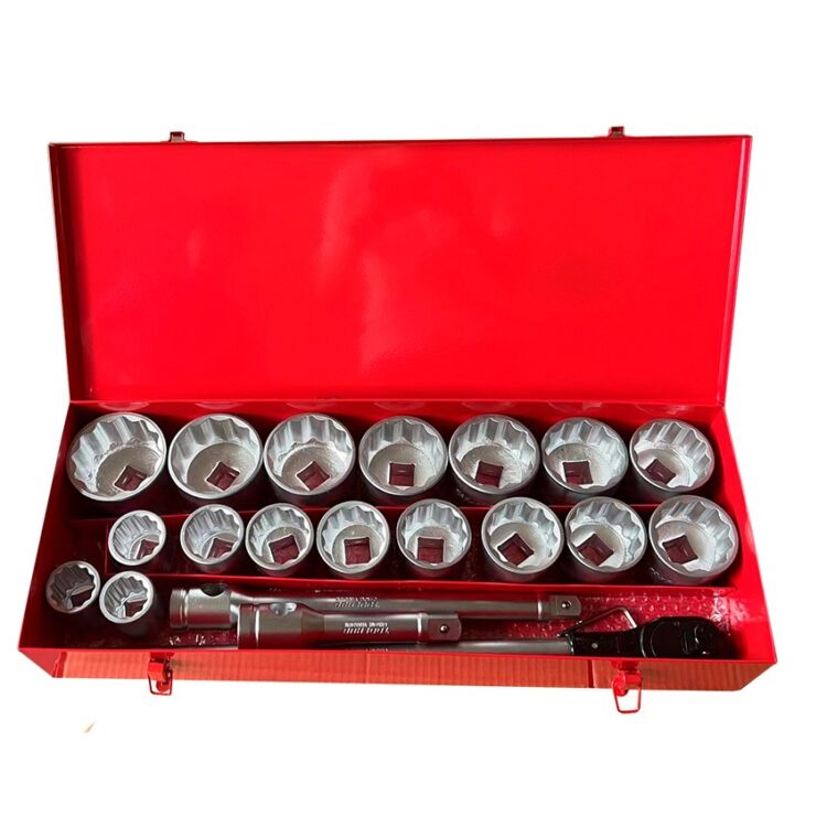 10979 | JUEGO AUTOCLE 1" 12 CARAS 21PZS.
