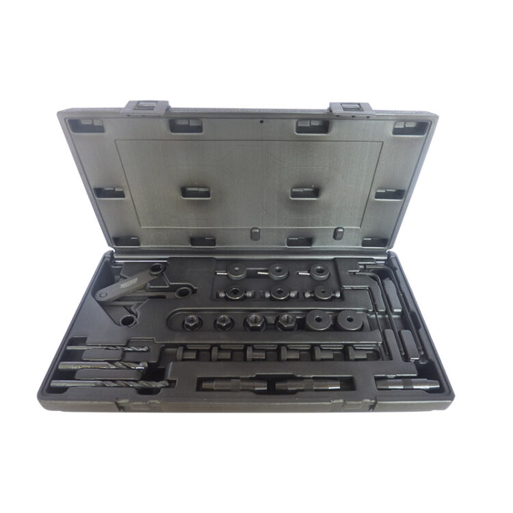 9875 | CONJUNTO PARA TALADRAR TORNILLOS DE CULATA PARTIDOS